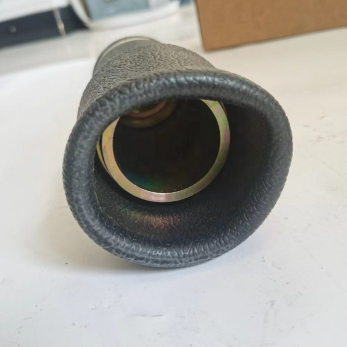 924530.0018 31590413 (4) 924530.0018 31590413 (4)