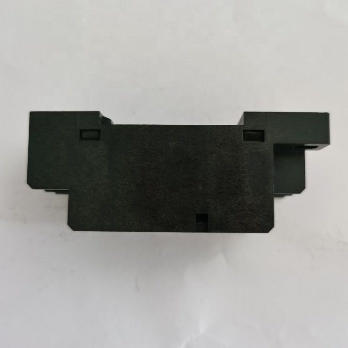 61001049 (4) 61001049 (4)