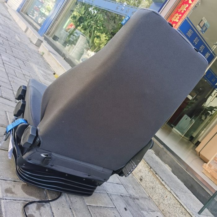 driver's seat driver's seat